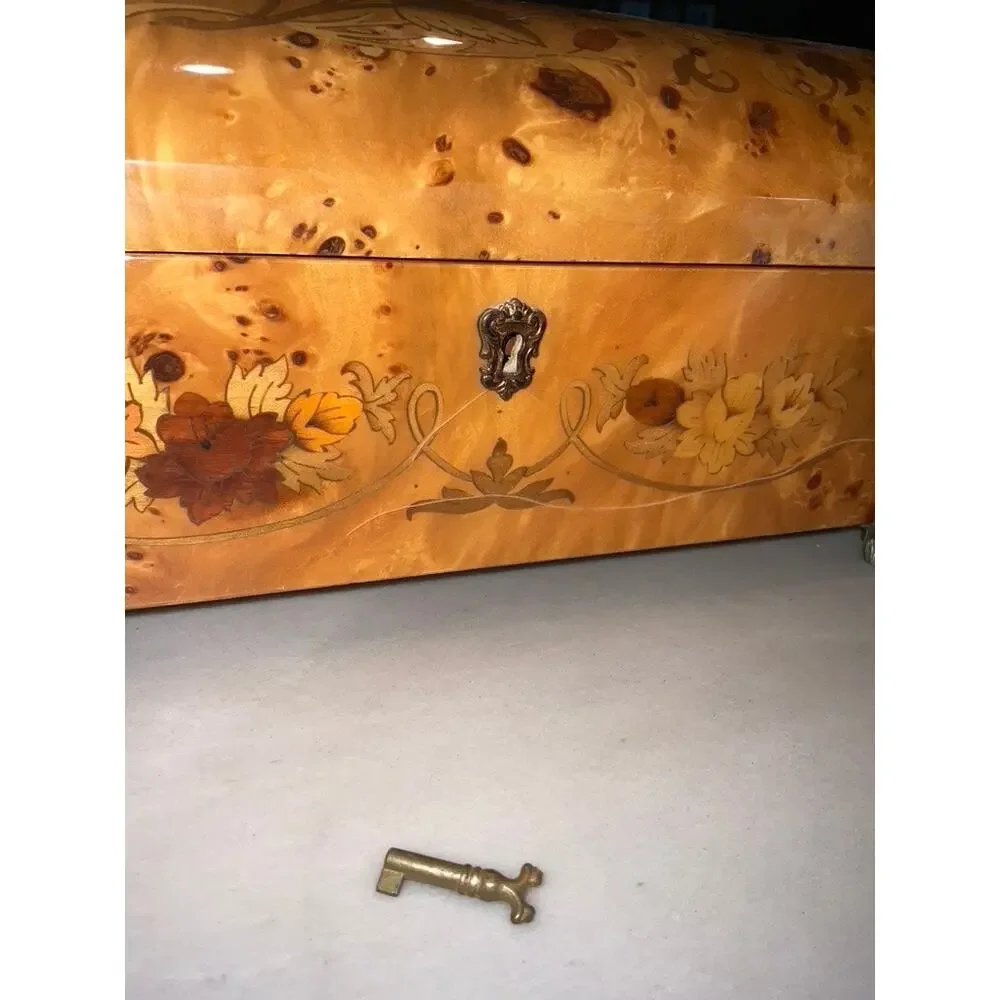 Pristine Italian Inlayed Wood Music Box 2 Level Jewelry Box Plays Isle Of Capri